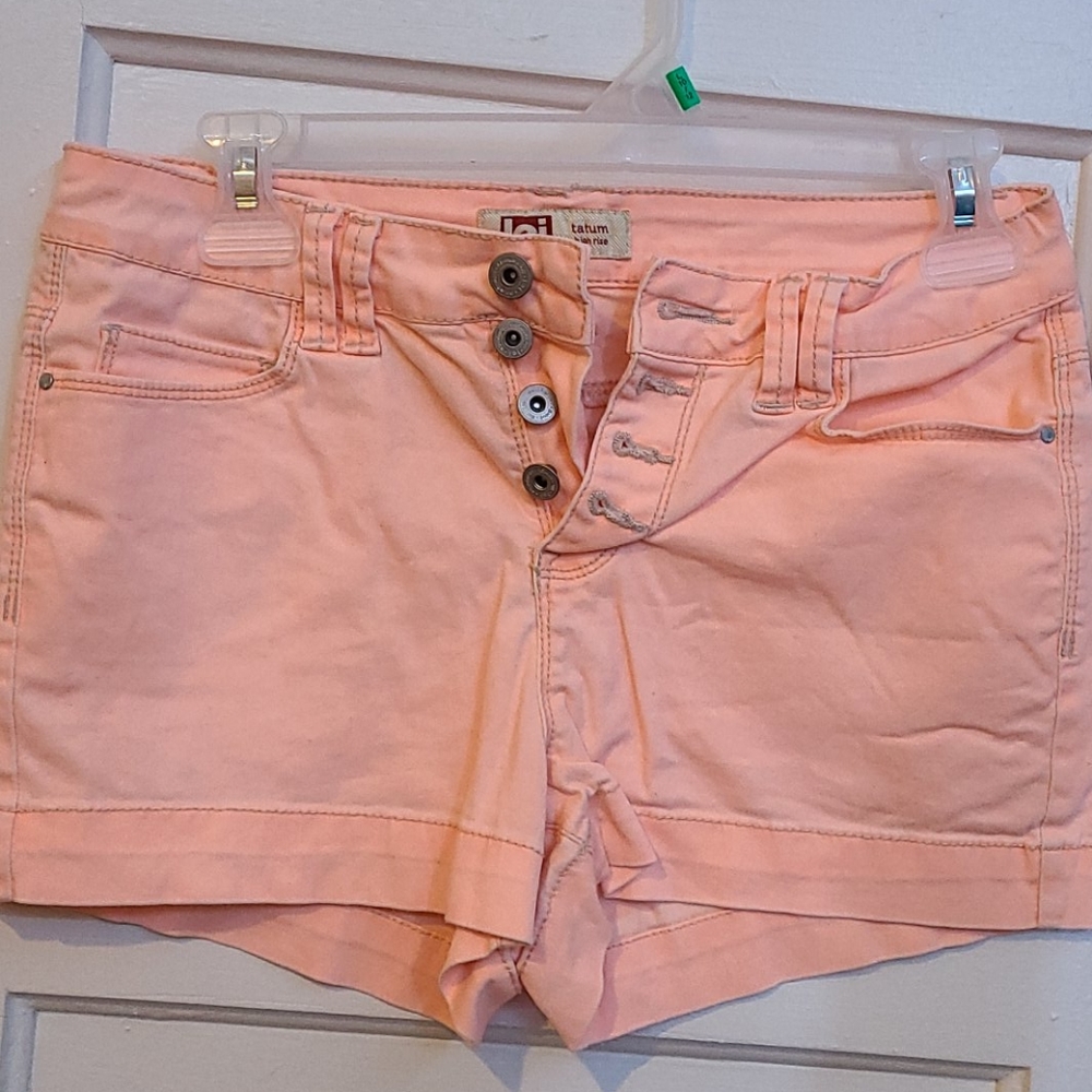 Lei Tatum High Rise short